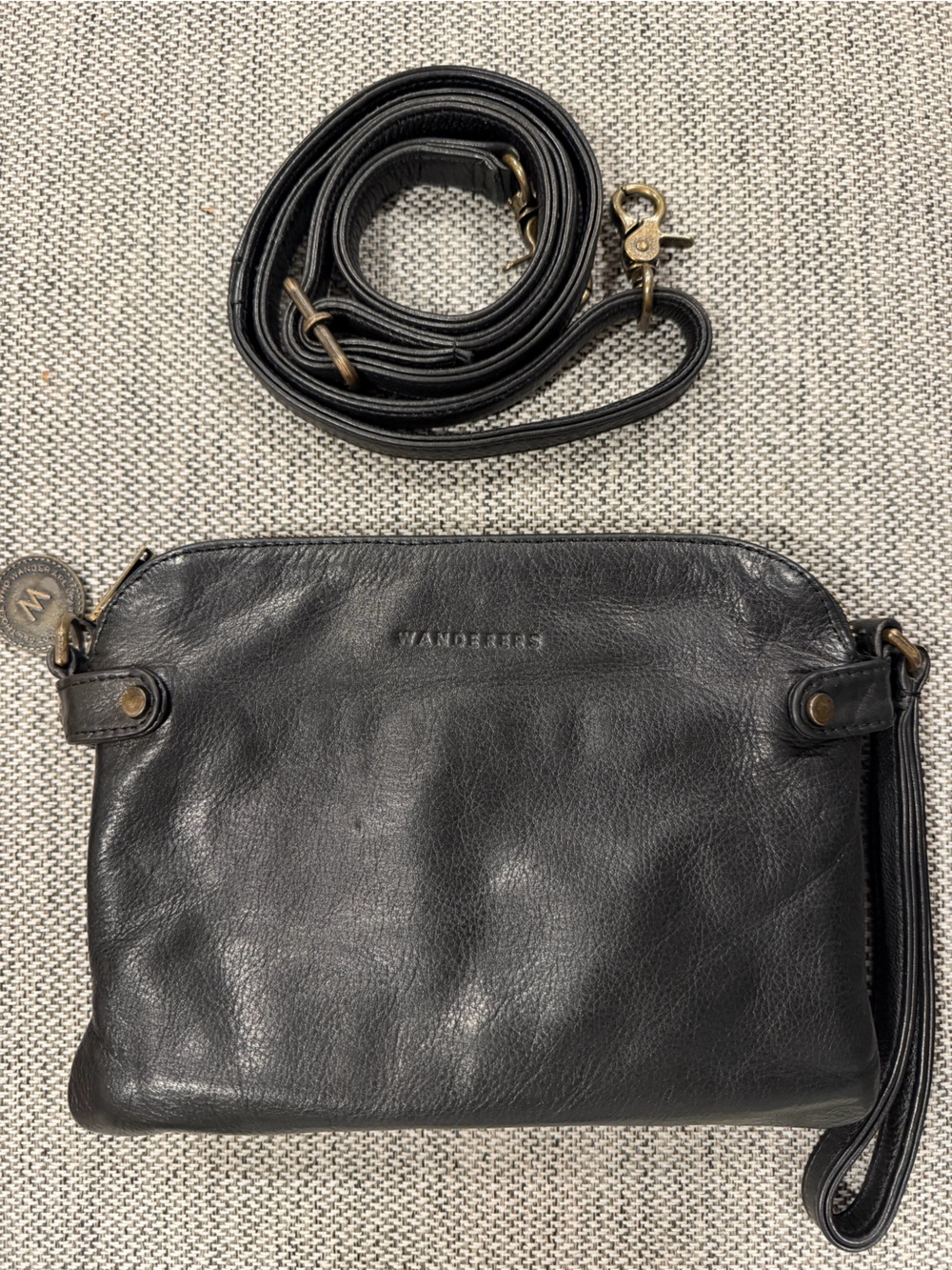 Wanderers Venetian Passport Black Full Grain Leather Crossbody Bag EUC